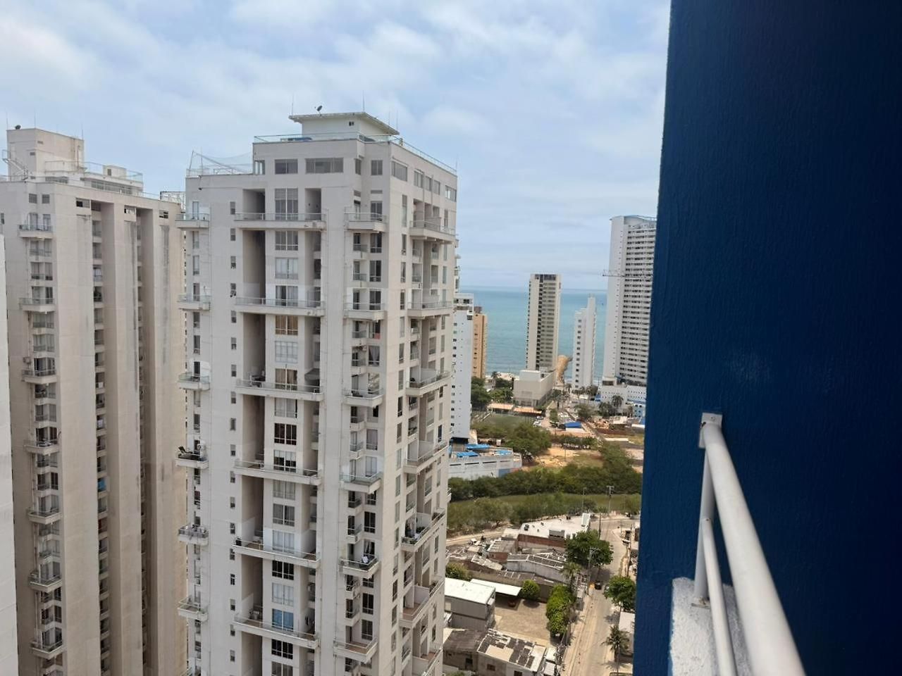 Amoblado En Cerca De La Playa Edif Torre Primi Apartamento Cartagena