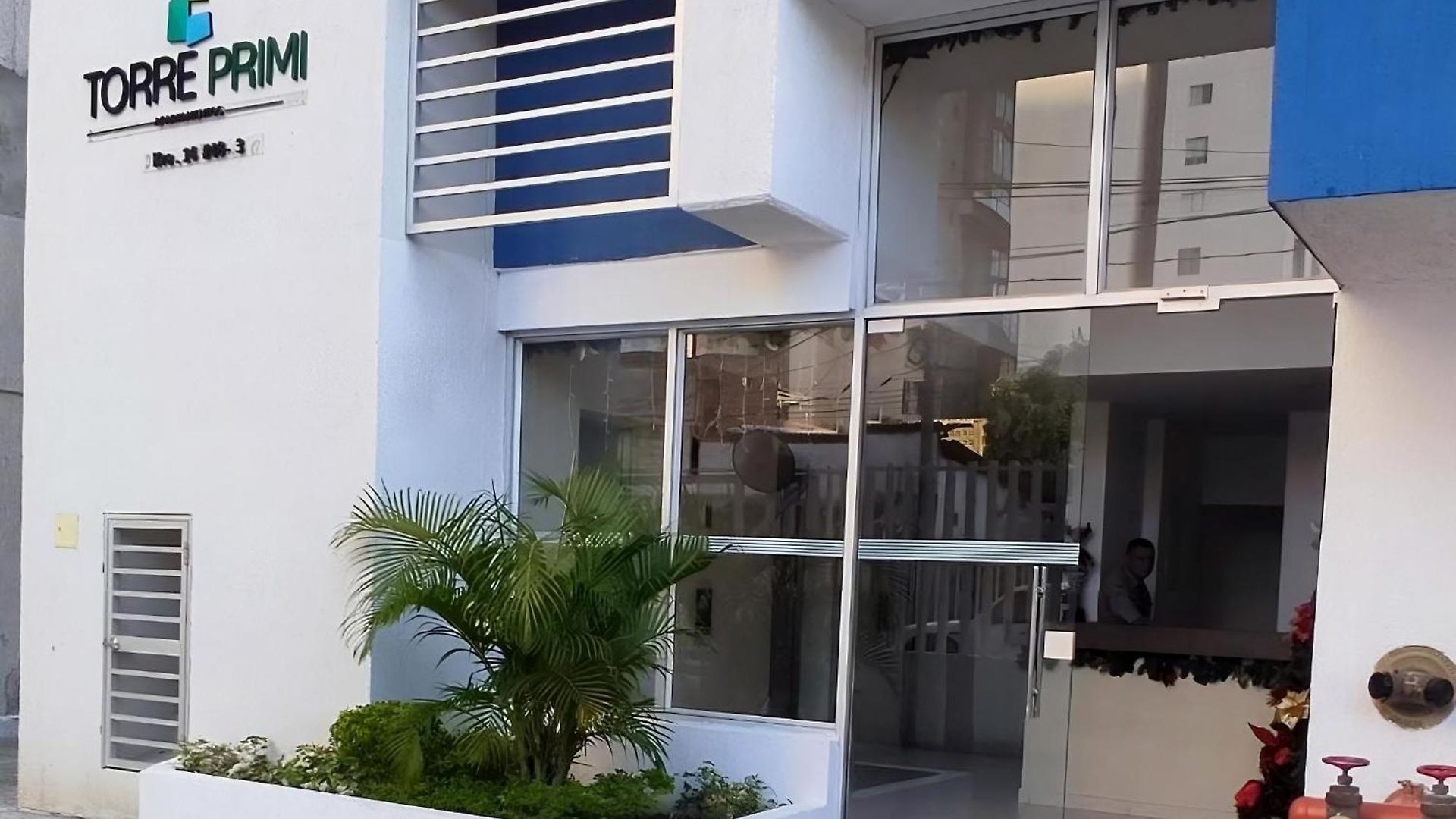Amoblado En Cerca De La Playa Edif Torre Primi *