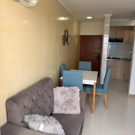 Apartamento Amoblado En Cerca De La Playa Edif Torre Primi