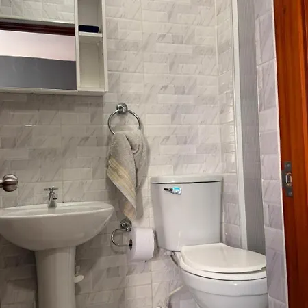 Amoblado En Cerca De La Playa Edif Torre Primi Apartamento *